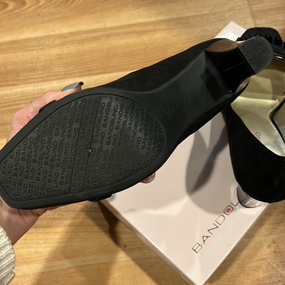 Bandolino Heels 👠 - Picture 3 of 6